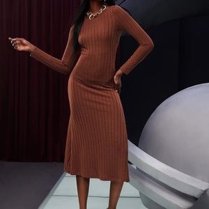 Ribbed Knit Twist Back Dress